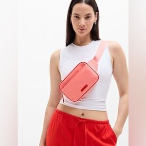 Athleta All About Tipping Large Belt Bag Mimosa Pink